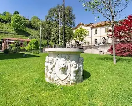 Historic With And Pools In *