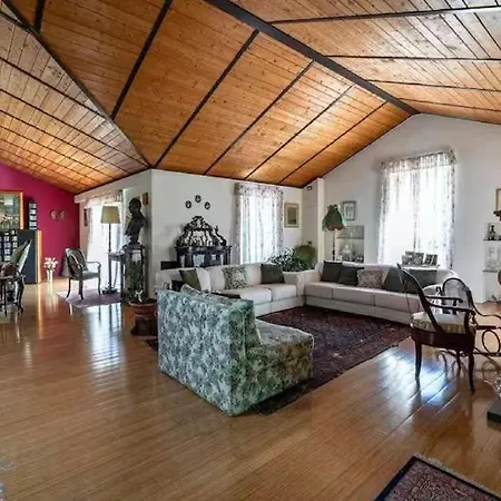 Villa Historic With And Pools In